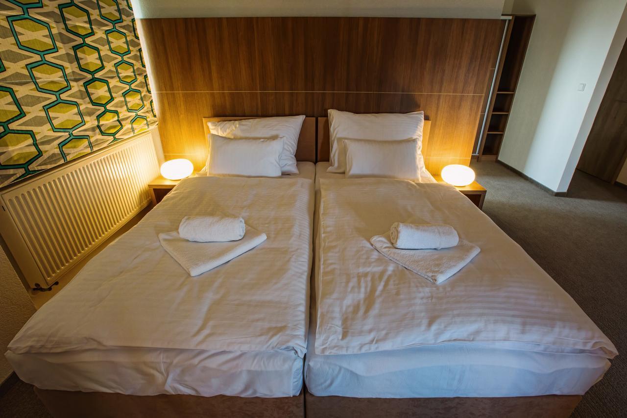 Hotel Na Sustne Krupá Buitenkant foto