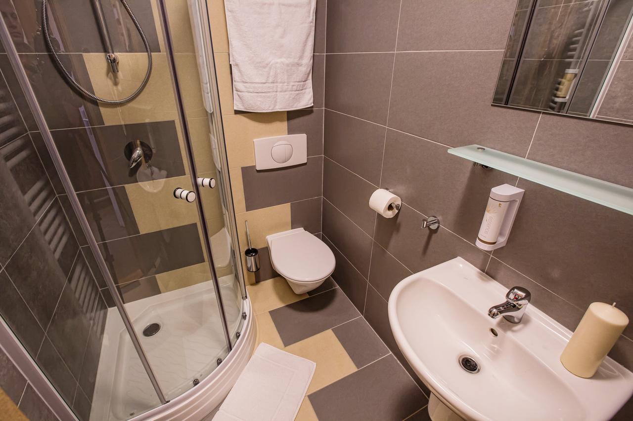 Hotel Na Sustne Krupá Buitenkant foto