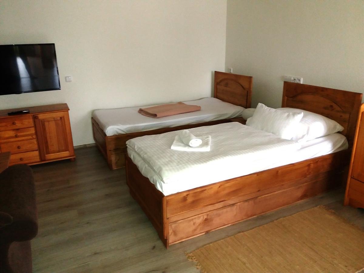 Hotel Na Sustne Krupá Buitenkant foto